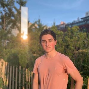 Meet your Posher, Luca